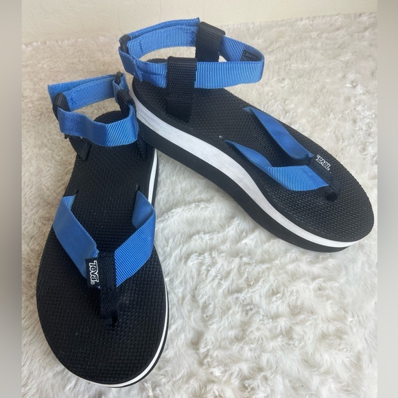 Teva Shoes - Teva Sandals Platform Thing Womens Sz 8 Blue Adjustable Straps 1008843